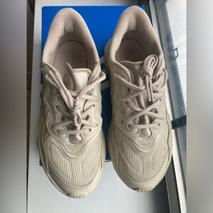 Adidas Ozweego FX6029